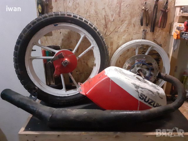 Suzuki RG 80/125 Gamma ЧАСТИ, снимка 2 - Мотоциклети и мототехника - 38102673