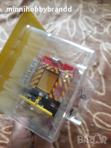 Mercedes 316 CDI Peugeot J5 Iveco Dayli 4x4 Renault Master Iveco Dayli 1.43 Scale Hachette, снимка 14 - Колекции - 50300547