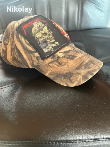 Камуфлажна шапка с нашивки METALLICA & SLAYER и велкро закопчаване, снимка 5 - Шапки - 48558440