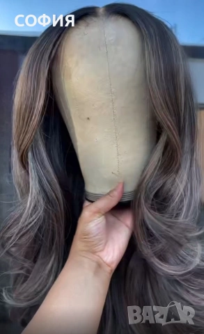 Перука от естествена коса.