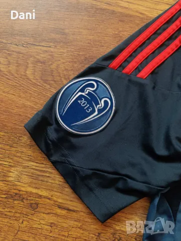 Bayern Munich 2013-2014 Adidas тениска , снимка 2 - Спортни дрехи, екипи - 50388715