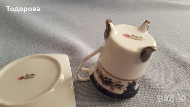 Стилна порцеланова чашка с чинийка-Royal England, снимка 5 - Други ценни предмети - 33892612