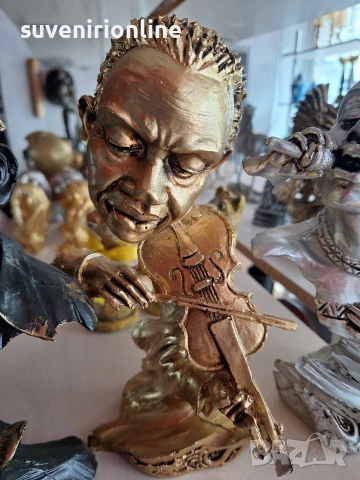 Декоративна статуетка музикант, снимка 6 - Статуетки - 39174578