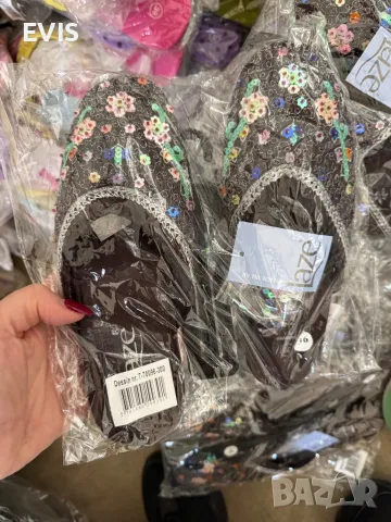 Дамски чехли с пайети, снимка 3 - Чехли - 49936105