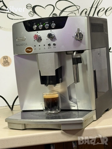 Кафемашина кафе автомат delonghi magnifica с гаранция, снимка 4 - Кафемашини - 53015136