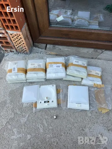 Лампа KNAUS TABBERT  ALKOVEN LEUCHTE Лампите работят с 2та модела крушки Продават се без крушки , снимка 1