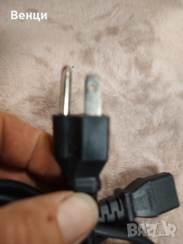 Захранващ кабел за компютър