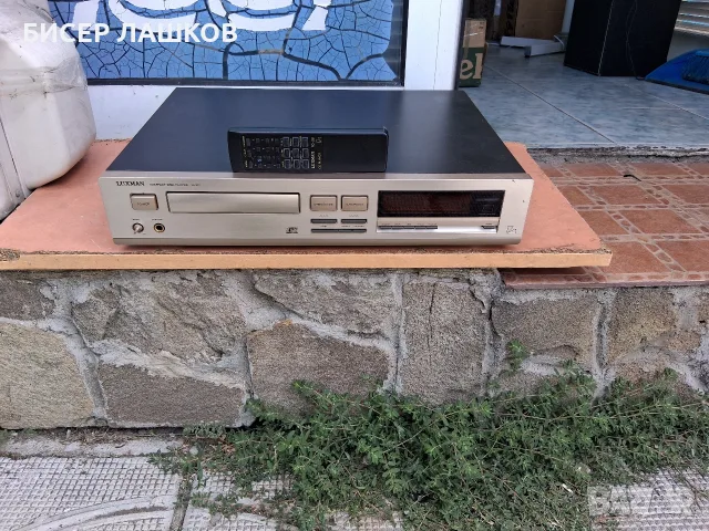 LUXMAN D-321 shampagner, снимка 4 - Ресийвъри, усилватели, смесителни пултове - 56074616