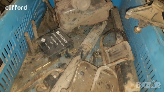 Два броя Нисан Серена-дизел-останали части, снимка 12 - Части - 53150283