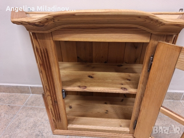 Винтидж витрина за стена, снимка 6 - Секции и витрини - 52262971