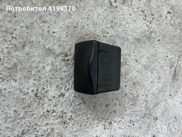 Пепелник заден за врата Хонда ЦРВ 2 Honda CR-V, снимка 2 - Части - 47392175