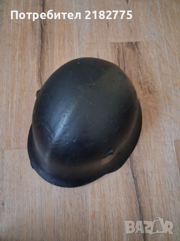 Военна каска , снимка 2 - Антикварни и старинни предмети - 53164046