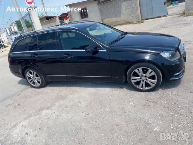 Mercedes-Benz C220 CDI *НА ЧАСТИ*, снимка 2 - Автомобили и джипове - 48727980