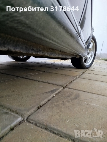 VW GOLF 1.9TDI, снимка 10 - Автомобили и джипове - 52571592