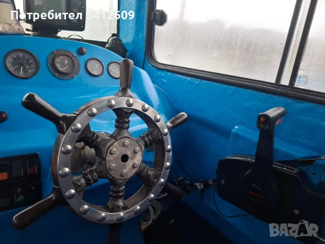 Продавам лодка 9.80м на 2.90, снимка 6 - Воден транспорт - 53708298