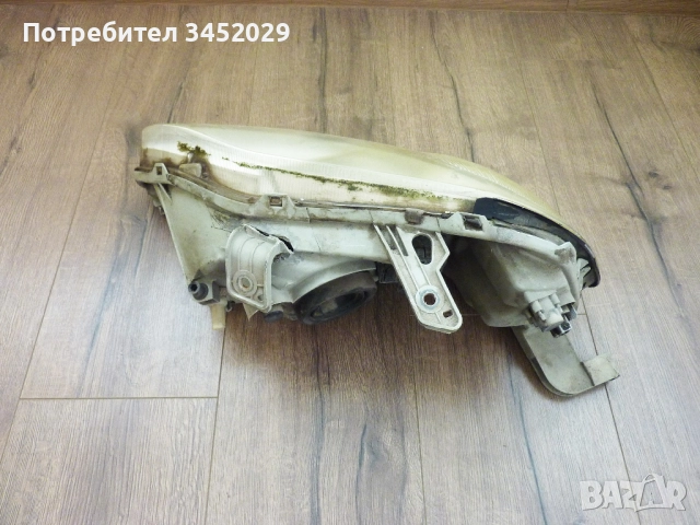 Десен фар за хонда сивик 6, снимка 3 - Части - 52349566