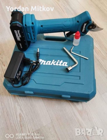 Акумулаторна ножица Makita , снимка 3 - Градинска техника - 39372376