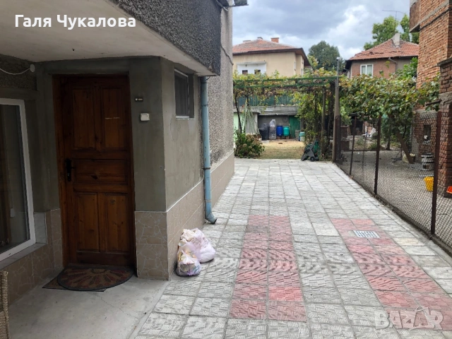 Давам под наем собствено партерно двустайно жилище