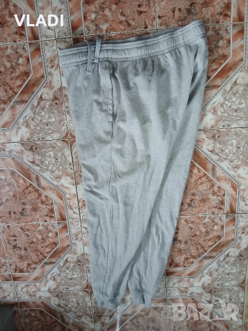 Долнище Under armour-сиво, снимка 2 - Спортни дрехи, екипи - 51182943