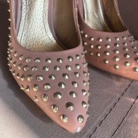 Дамски обувки бежови на ток с шипове ! , снимка 7 - Дамски обувки на ток - 42623669