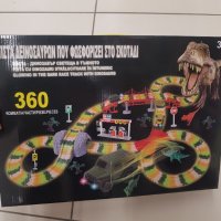 Фосфоресцираща писта Динозаври, снимка 1 - Образователни игри - 40363452