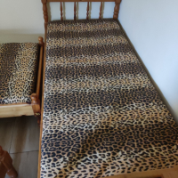 Продавам употребявани велинградски легла , комплект с матраците.6 бр. За 500 лв/0878808830, снимка 2 - Спални и легла - 44828055