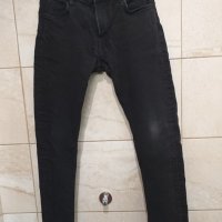 Черни дънки H&M за момче слим модел, размер до 140 см., снимка 1 - Детски панталони и дънки - 34110090