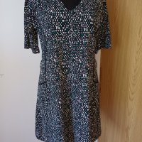 Armani Exchange  рокля 8 М, снимка 1 - Рокли - 41444317