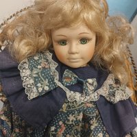 порцеланова кукла 35лв, снимка 1 - Колекции - 42420490