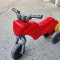Детско пластмасово моторче, снимка 3 - Детски велосипеди, триколки и коли - 41948613