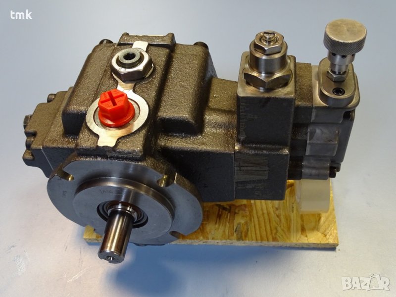 Хидравлича помпа BOSCH 0 513 300 229 hydraulic vane pump, снимка 1