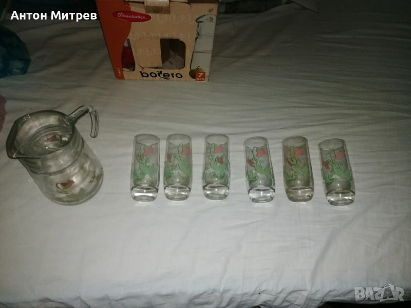 Продавам непипан турски сервиз от 7 части = 6 чаши + 1 кана за напитки, снимка 1