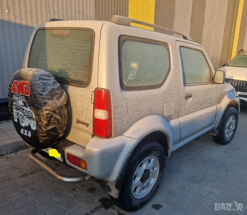 Задна броня и ляв калник Suzuki jimny , снимка 1