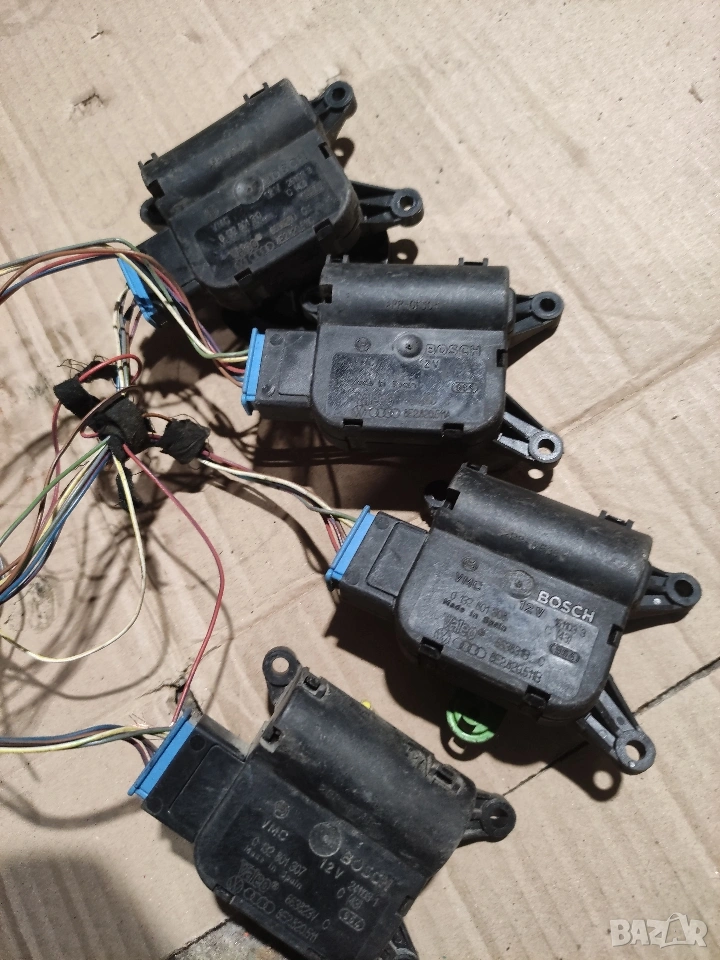 Сервомотори (машинки) за клапи на климатроник Audi A4 B6/B7 / Seat Exeo , снимка 1