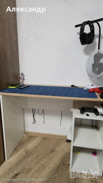 Письменный стол / парта (2 штуки), снимка 1