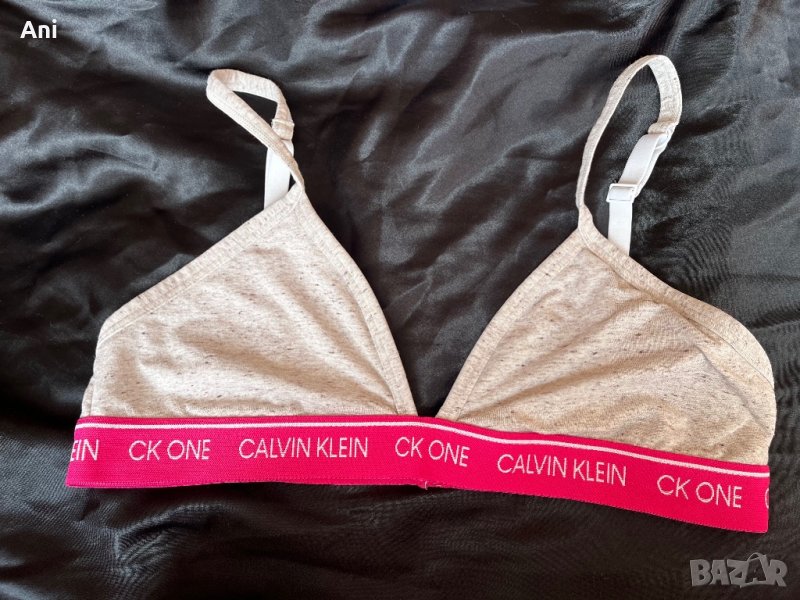 Calvin Klein CK One бюстие, снимка 1