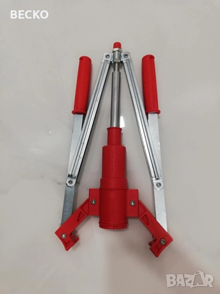 Машина за коркови тапи Ferrari , снимка 1