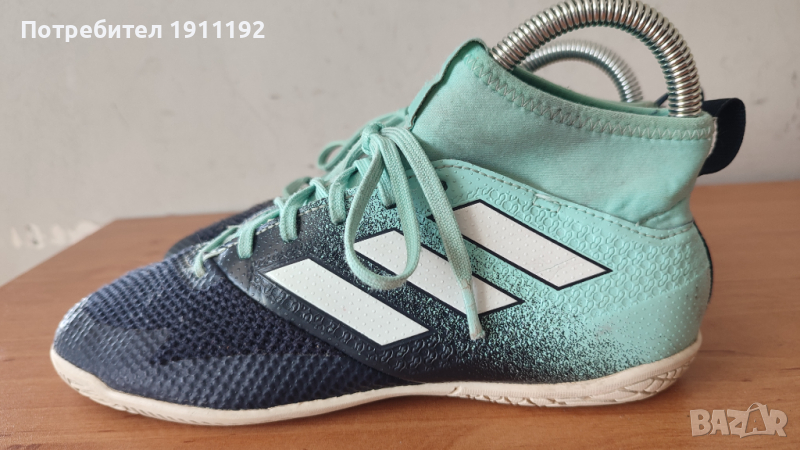 Adidas. Футболни обувки, стоножки. 36 2/3, снимка 1