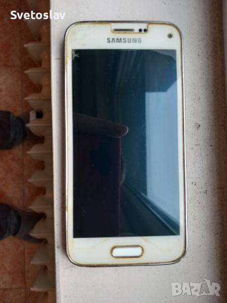 Samsung Galaxy S5 Mini ( неработещ дисплей, за части ), снимка 1