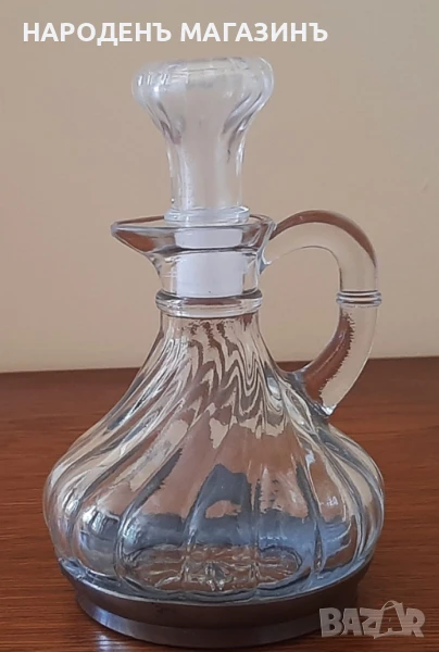 НОВ немски стъклен оливерник с метален обков кана съд за олио, снимка 1