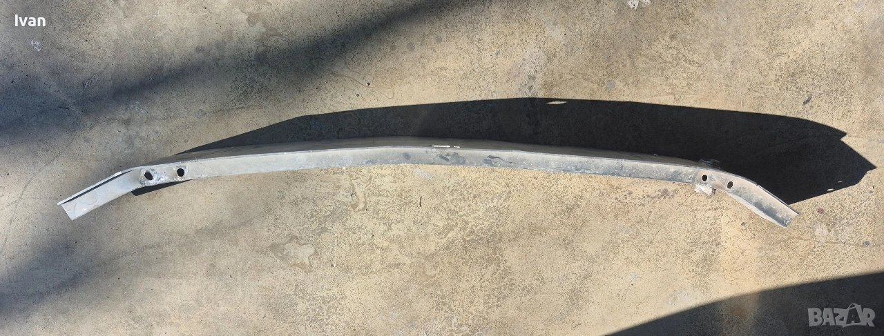 Предна греда Мерцедес w177 w118, снимка 1