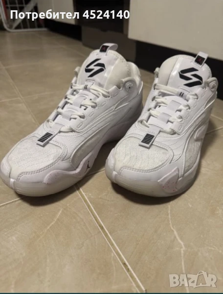 Дамски обувки Jordan, снимка 1