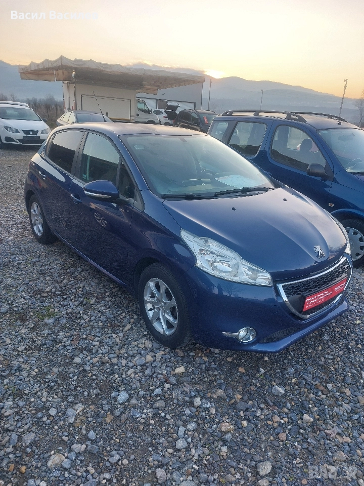 Пежо 208, снимка 1