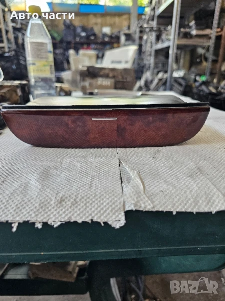 2002 MERCEDES S-CLASS W220 ПЕПЕЛНИК ЗА ЦЕНТРАЛНАТА КОНЗОЛА A2208100830, снимка 1