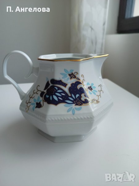 Немски чайник от фин порцелан Apulum, снимка 1