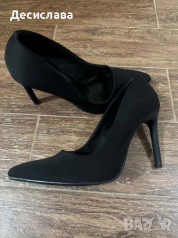 Два чифта обувки Зара и Бершка 36