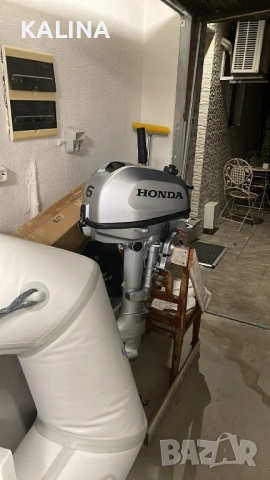 Надуваема лодка ADMIRAL AM-305 Seaworthy и Извънбордов двигател HONDA , снимка 5 - Воден транспорт - 53076828