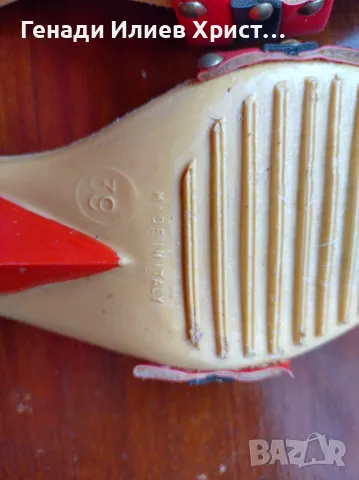 Дамски обувки и ботуши, снимка 13 - Дамски обувки на ток - 33757689