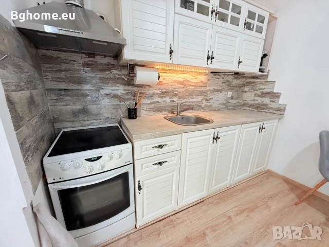 Къща за продажба в гр.Средец, снимка 18 - Къщи - 51247318