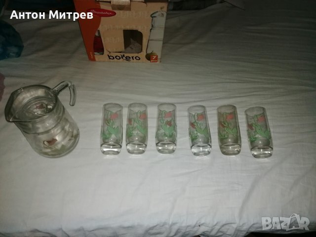 Продавам непипан турски сервиз от 7 части = 6 чаши + 1 кана за напитки